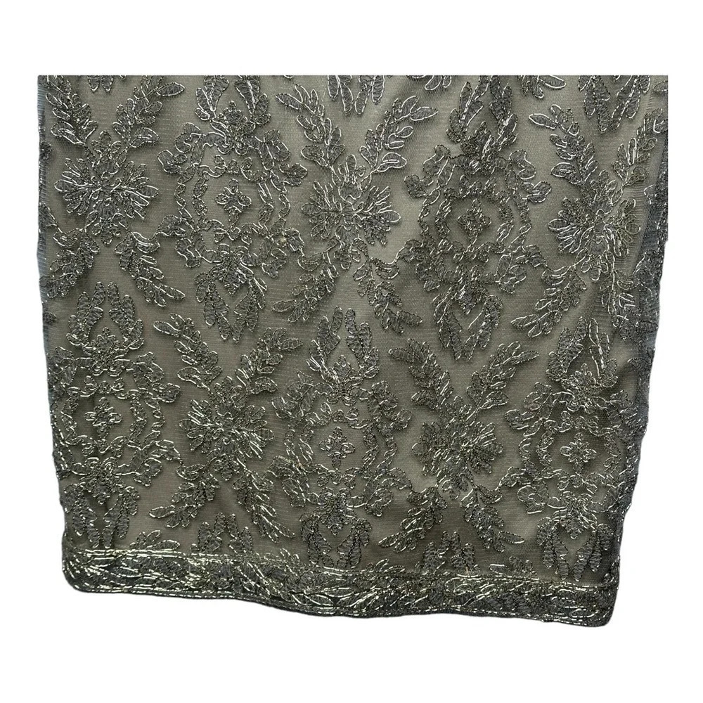Tadashi Shoji Embroidered Metallic Blouson Dress in Smoke Pearl. Sz: 10 - Picture 7 of 10